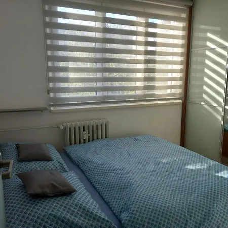 Utulny Nedaleko Centra Appartamento
